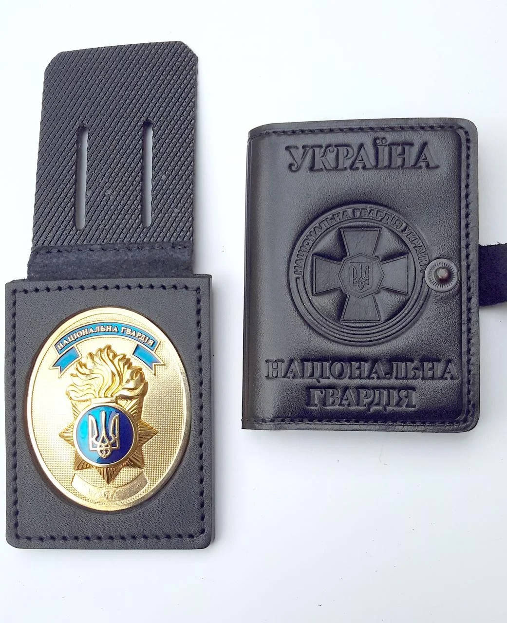 

Обкладинка "Національна гвардія" на кнопці під жетон із натуральної шкіри преміум класу, Черный