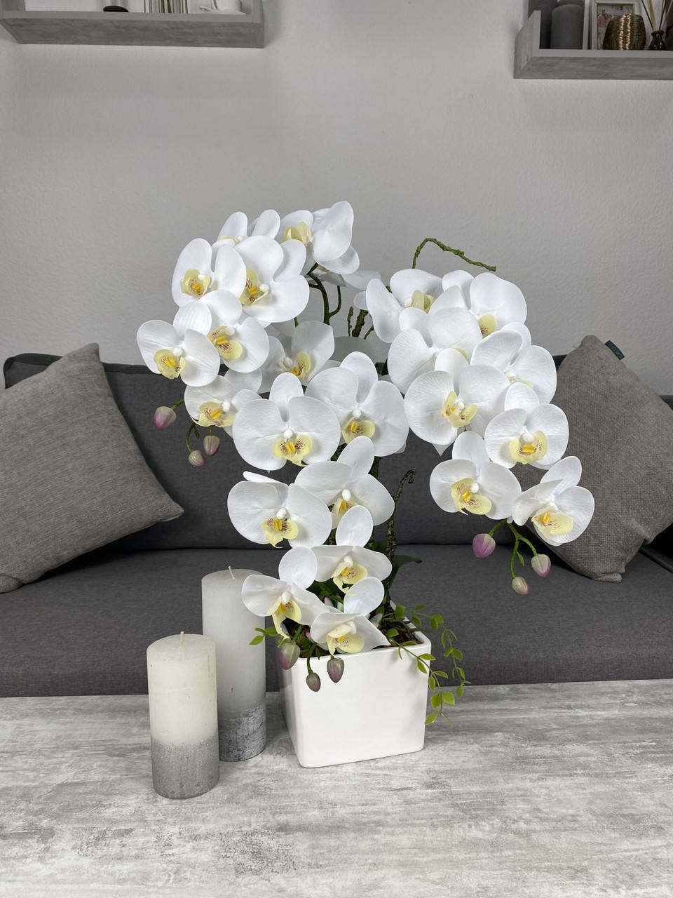 

Латексная орхидея Premium в белом керамическом кашпо на 3 веточки белый 60 см 0156