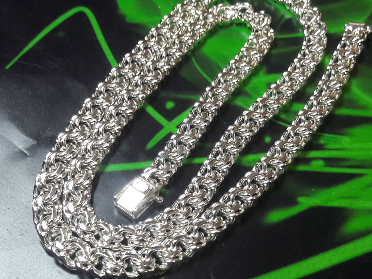

Серебряная цепочка бисмарк 50г