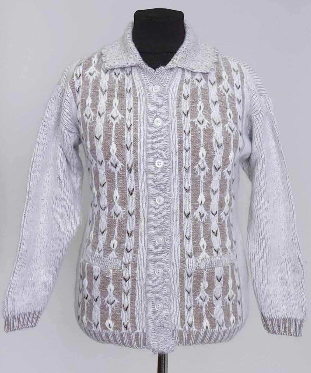 

Женская шерстяная кофта на пуговицах с карманами (с 54 по 64 р), Светло-серый