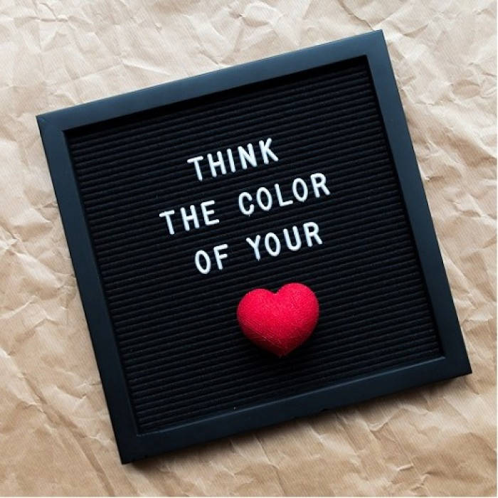 

Декоративная доска для посланий All Black 30*30 см