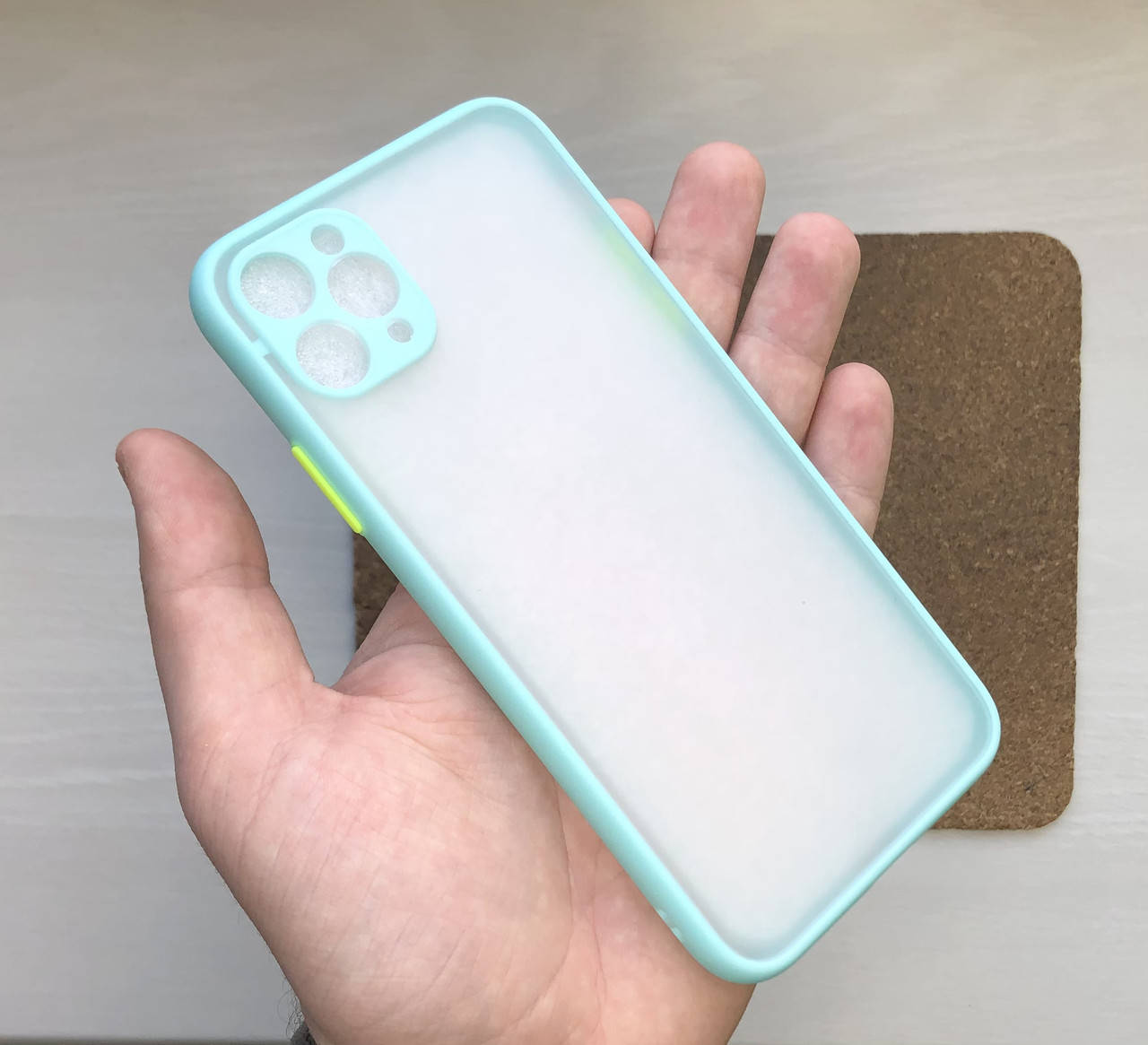 

Чехол голубой, противоударный Avenger / LikGus Full для айфон iPhone 11 Pro Max накладка бампер силиконовый розовый