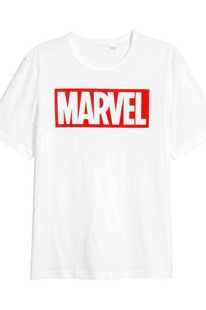 

Мужская белая Футболка MARVEL МАРВЕЛ