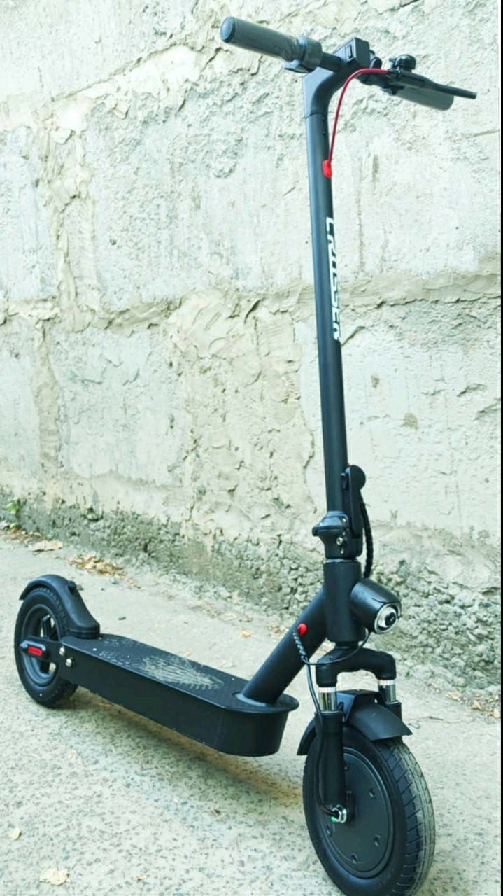 

Электросамокат Crosser E9 MAX Pro Air Premium 15000 mAh/600W накачиваемые колёса c передней вилкой