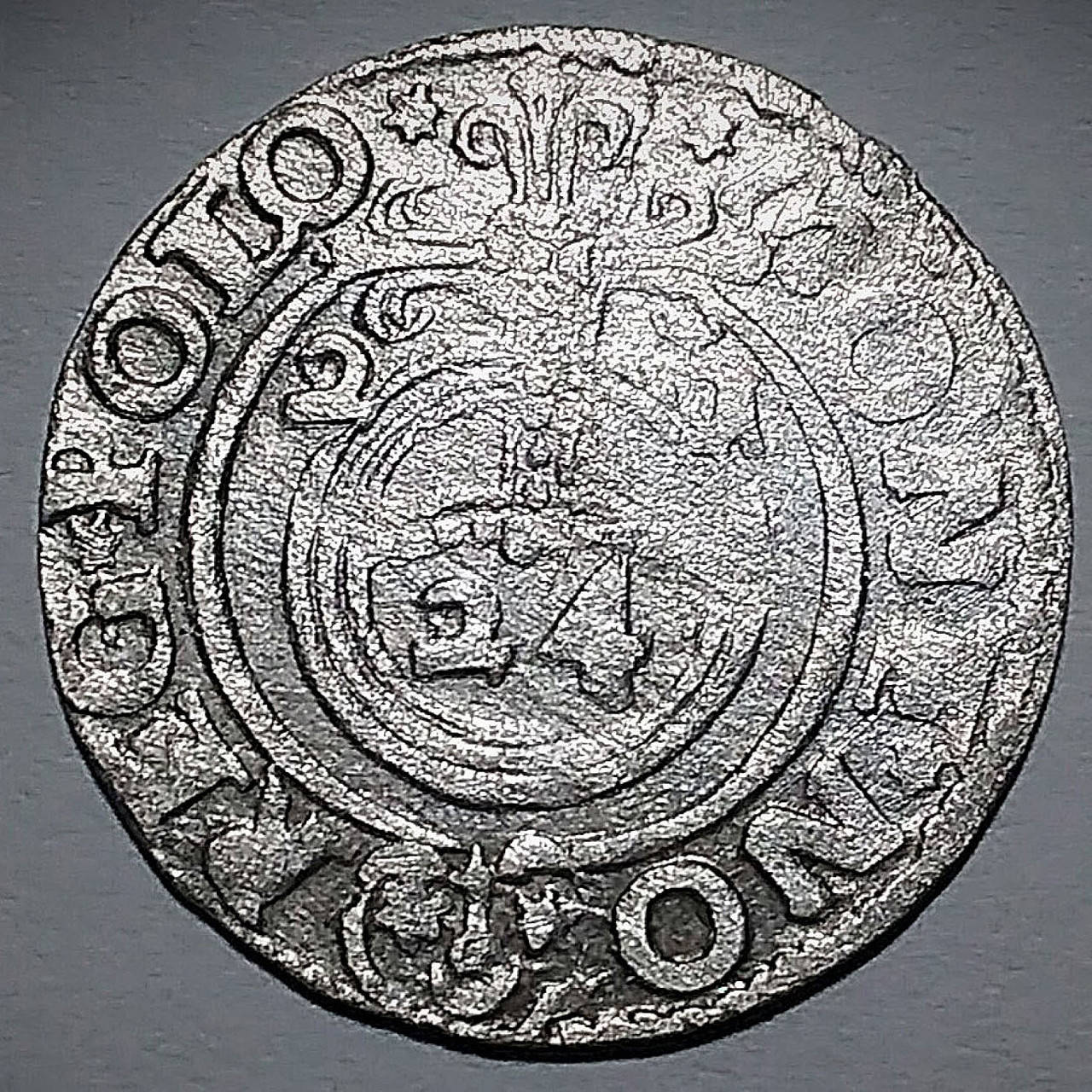 

Средневековая серебряная монета (Речь Посполитая) Польши — Сигизмунд III (1,5 гроша) полторак 1621 года