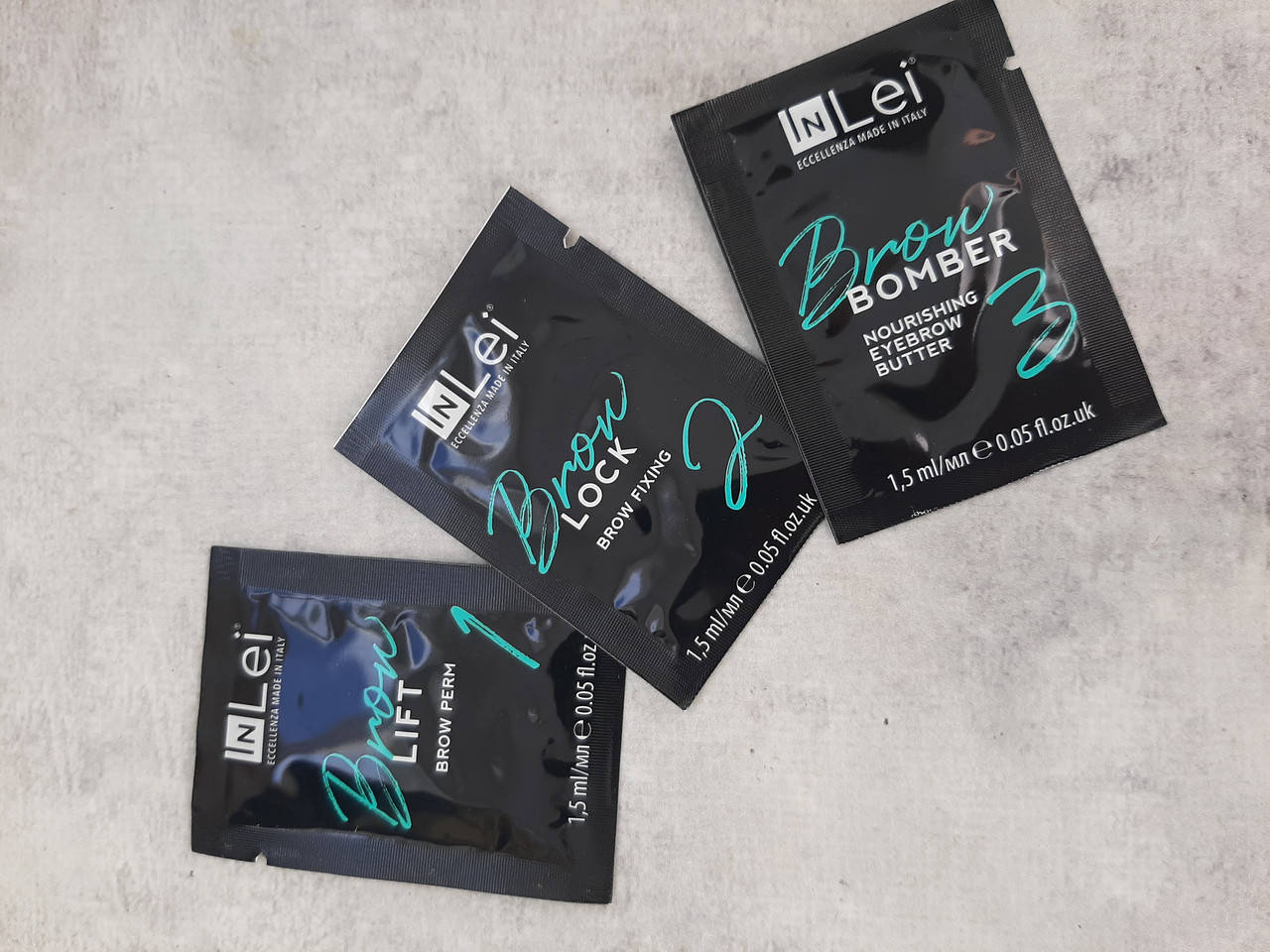 

Набор составов для бровей InLei (BROW LIFT1, BROW LOCK2, BROW BOMBER3) в саше по 1.5 мл