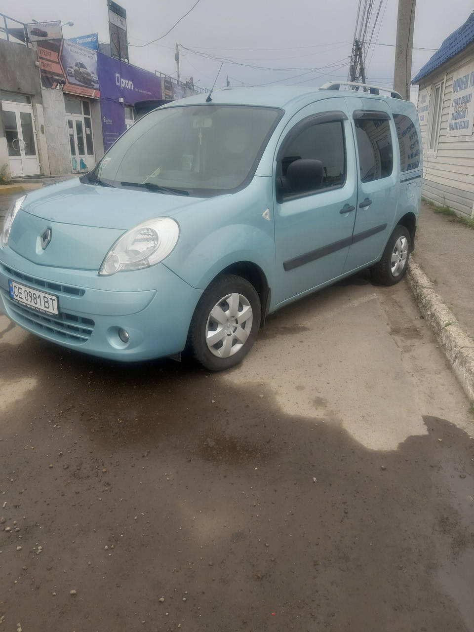 

Дефлекторы окон (ветровики) Renault Kangoo 2008-> 5D 4шт (HIC)