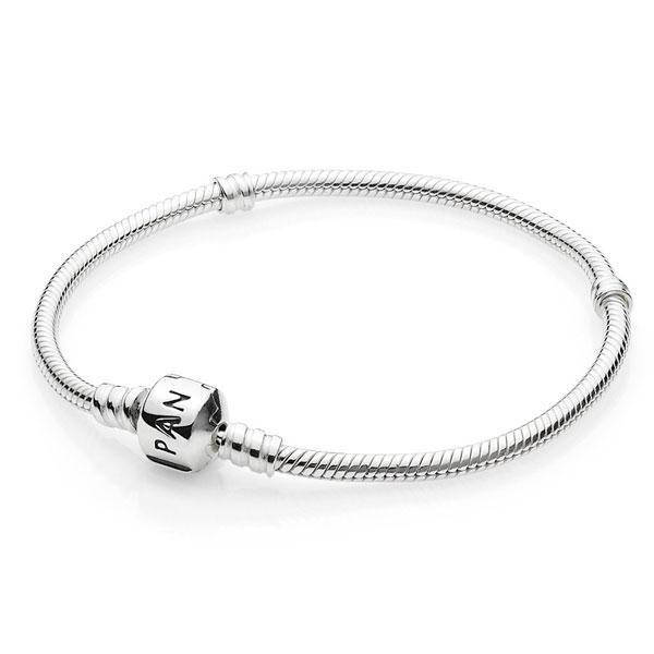 

Серебряный браслет Pandora replika Moments базовый 590702HV