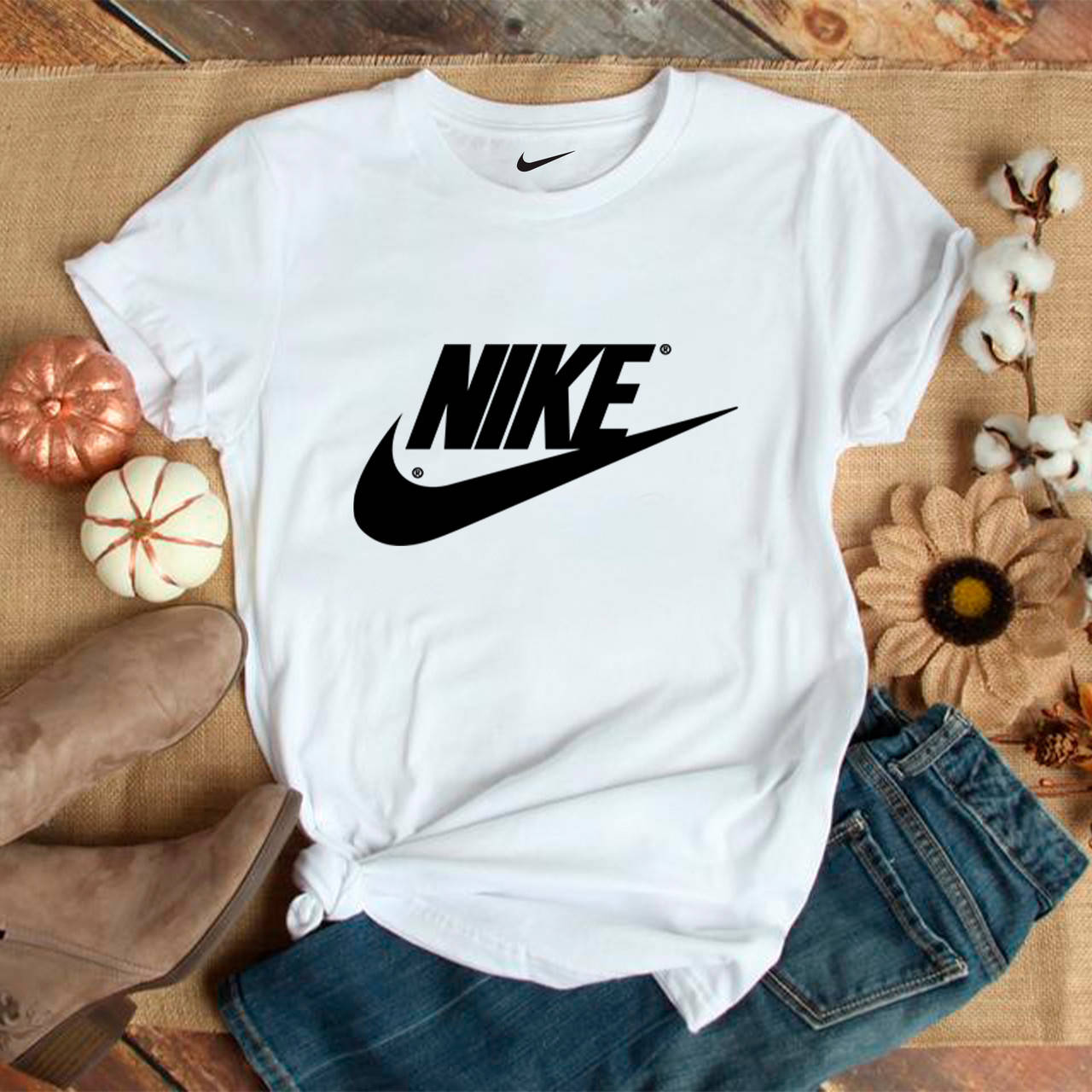 

Женская футболка Nike белая Найк, Белый