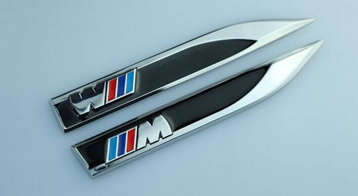 

Эмблемы на крылья BMW M-power