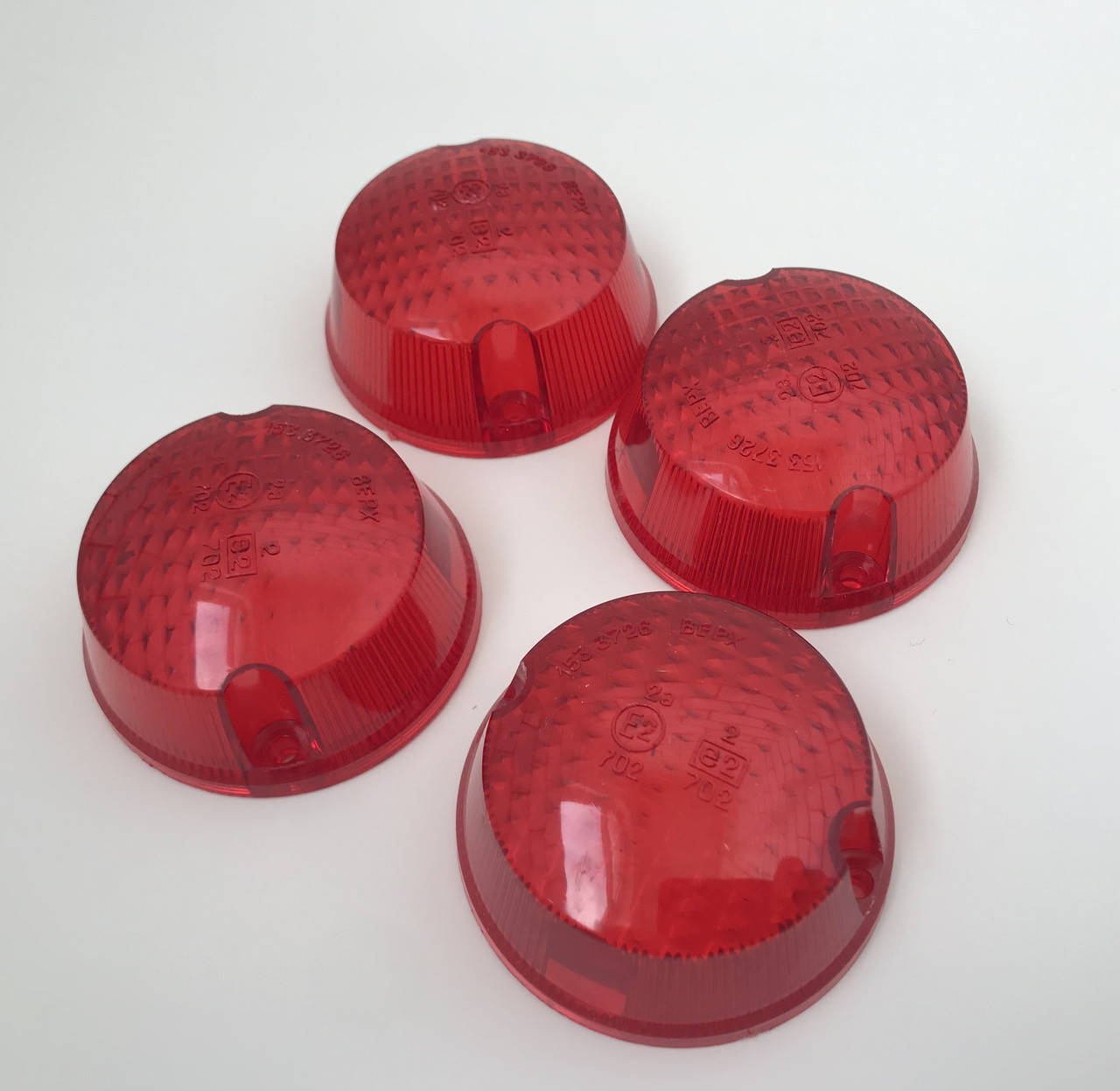 

Стекло поворотов круглое МТ ИЖ МИНСК красное (4шт)