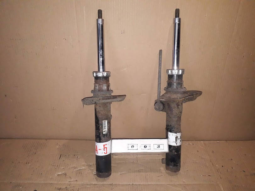 

№3 Б/у амортизатор передний для Volkswagen Golf V Octavia a5 Caddy touran 2003-2009