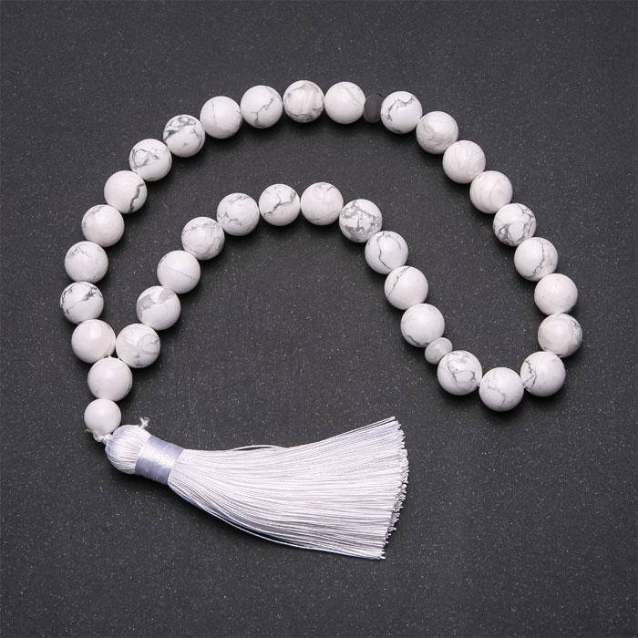 

Четки из Кахолонга на 33 бусины, Белый