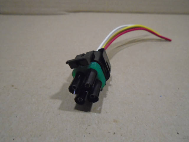 

Разъем Лямбда-зонда ВАЗ маленький (на проводке автомобиля)