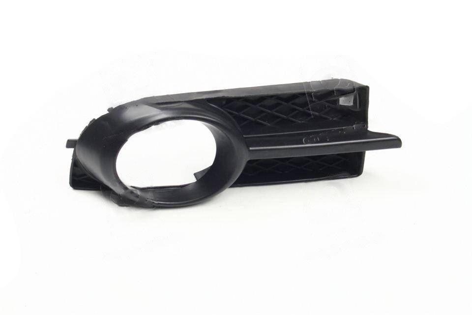 

Решетка в бампере правая CHEVROLET AVEO T250 06- (TEMPEST). 016 0106 910