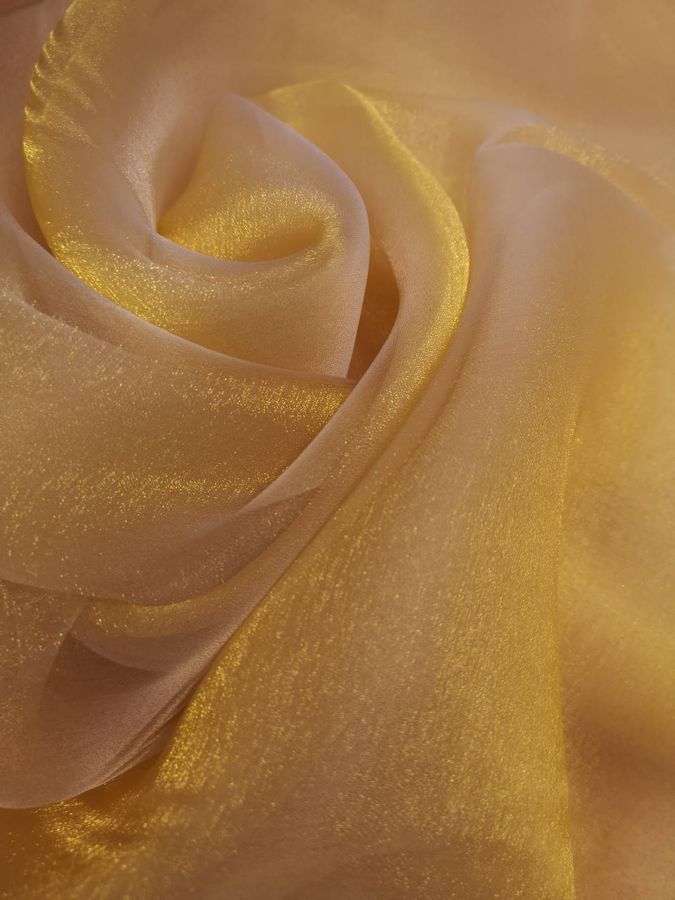 

Тюль органза золотистая с переливом манка