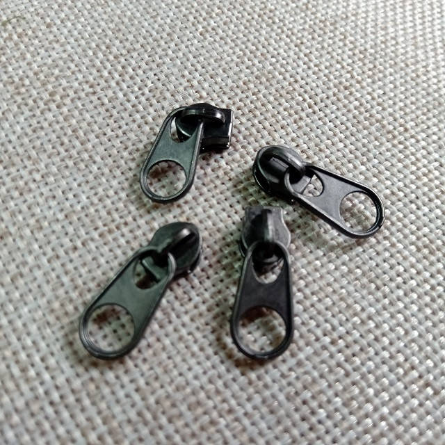 

Бігунок спіраль, тип-3, темний нікель.