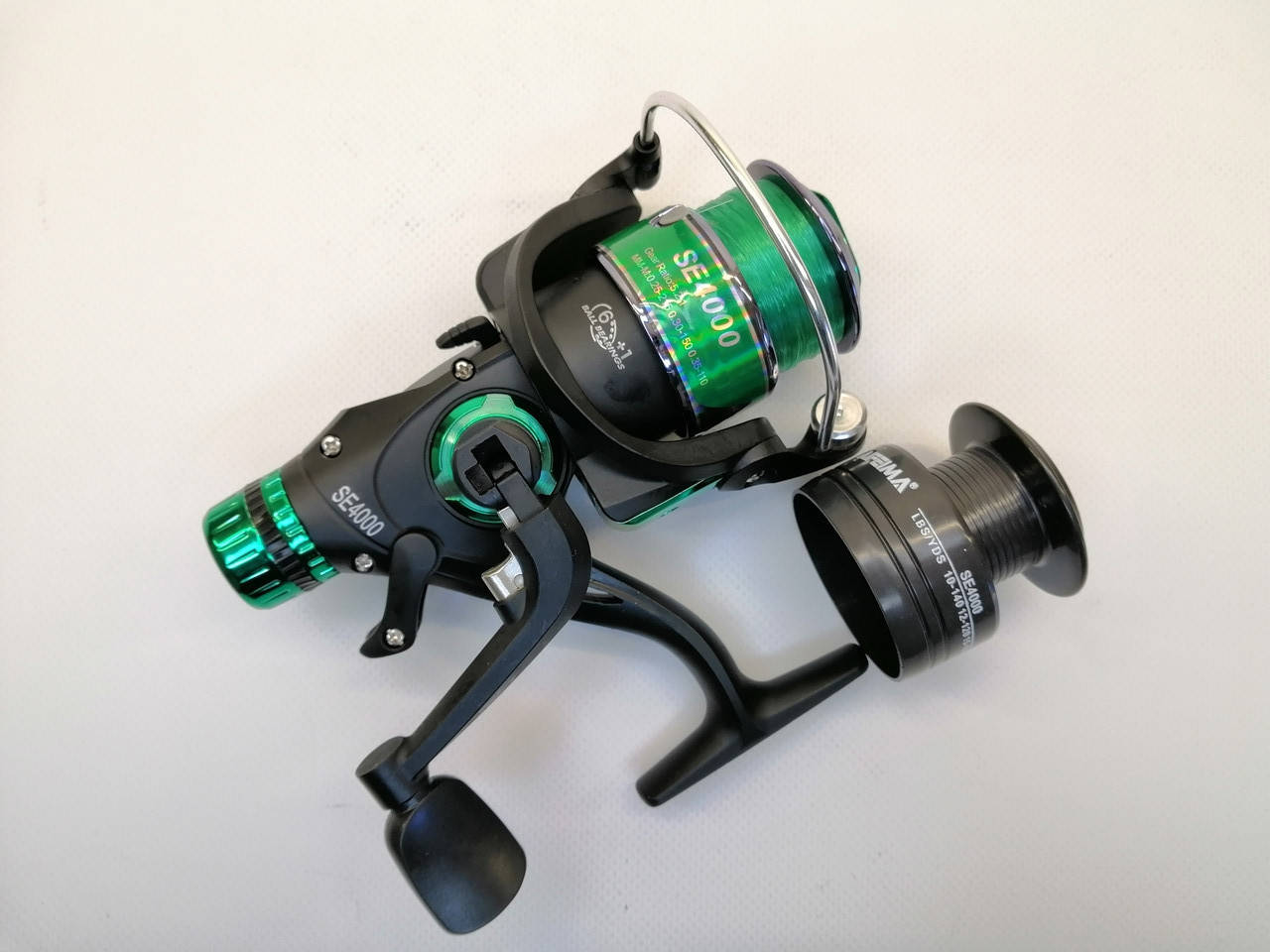 

Катушка Feima SE4000 6+1bb, с леской, Разные цвета