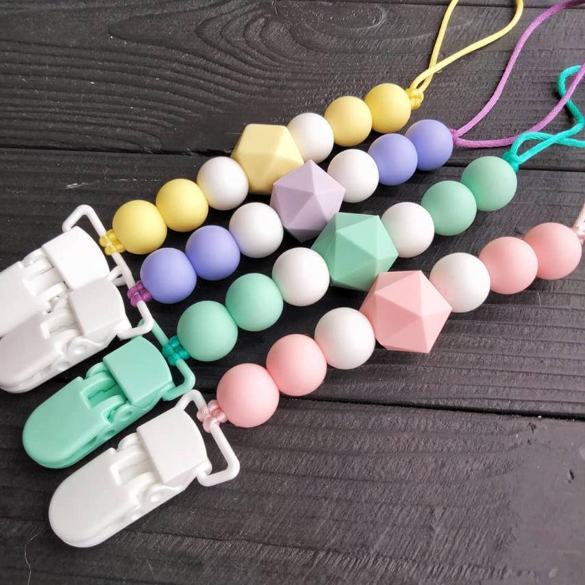 

Неименной держатель для пустышки / соски, Разные цвета