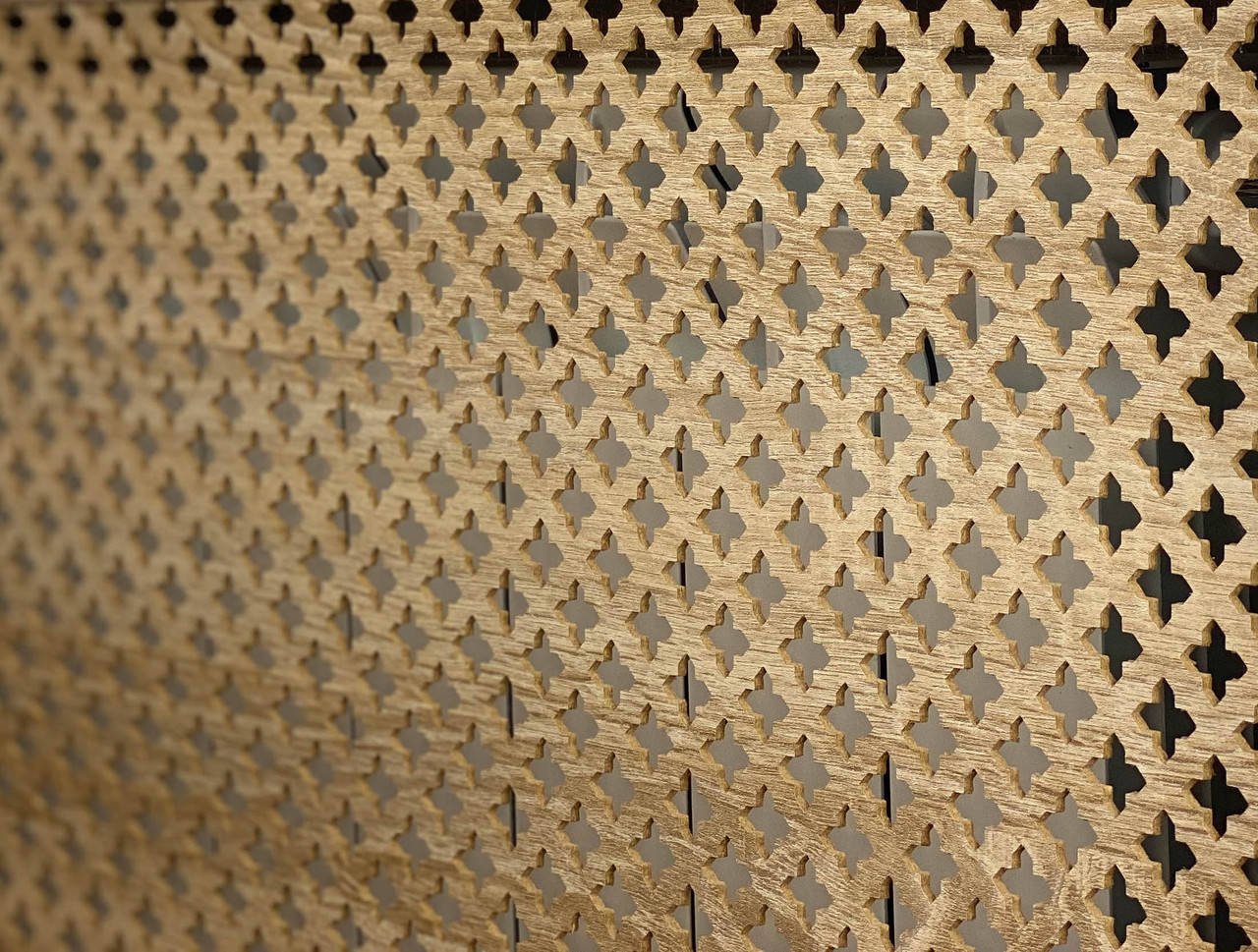 

Панель (решетка) декоративная перфорированная, 1390 мм х 680 мм Роял, Дуб Сонома