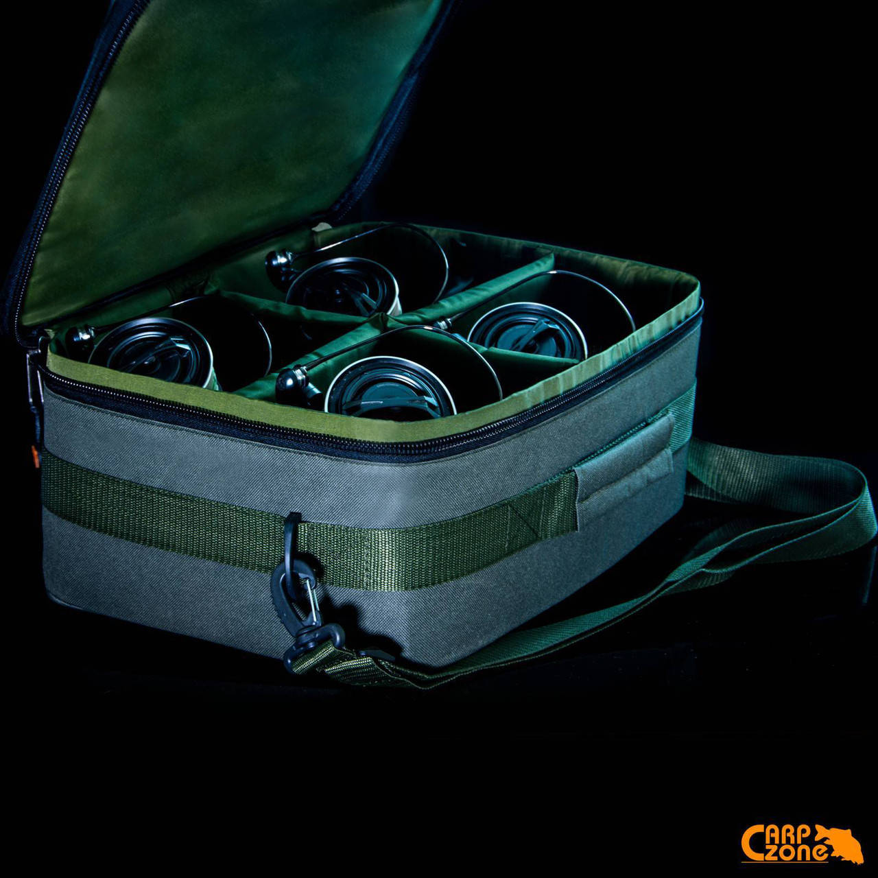 

Сумка для четырех катушек Carp Zone Reel Case Medium