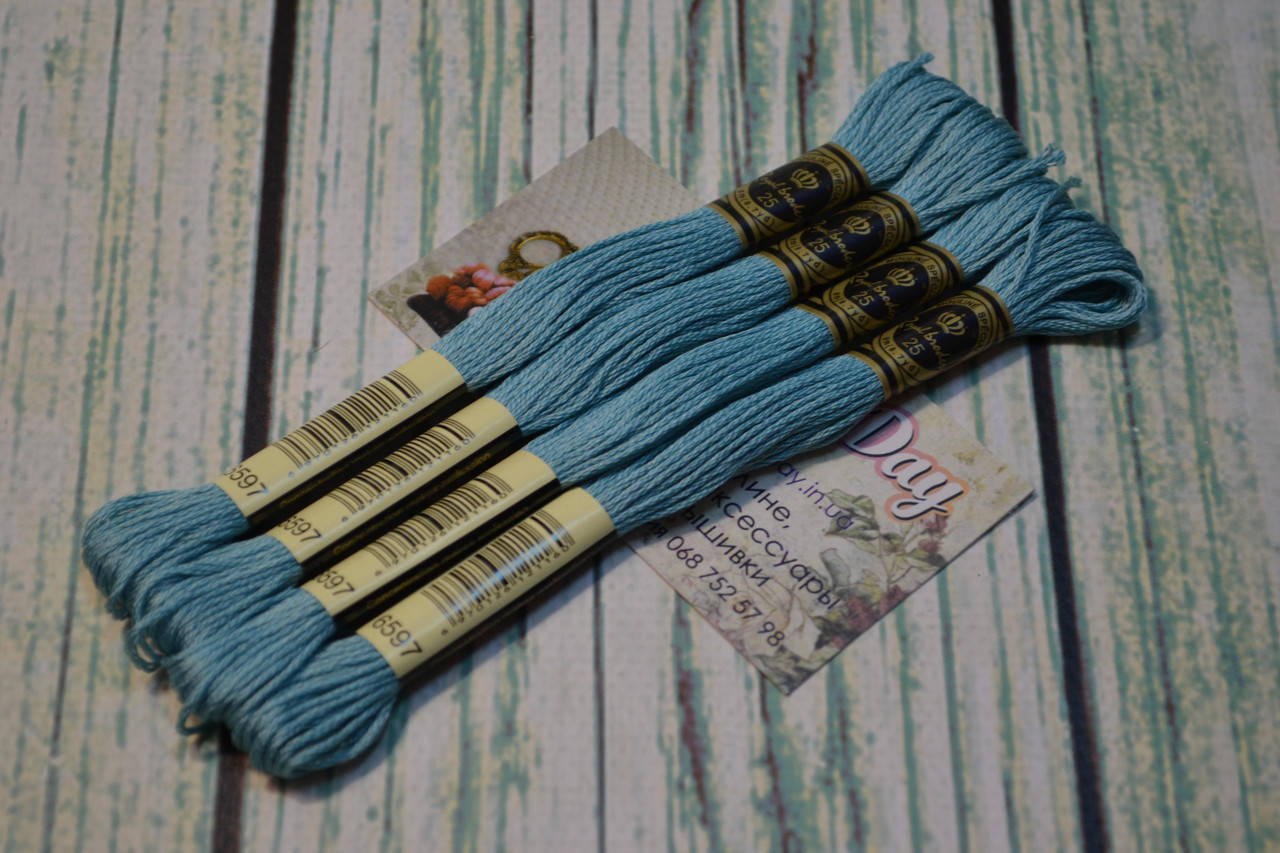 

Мулине Royal Broderie, цвет №597