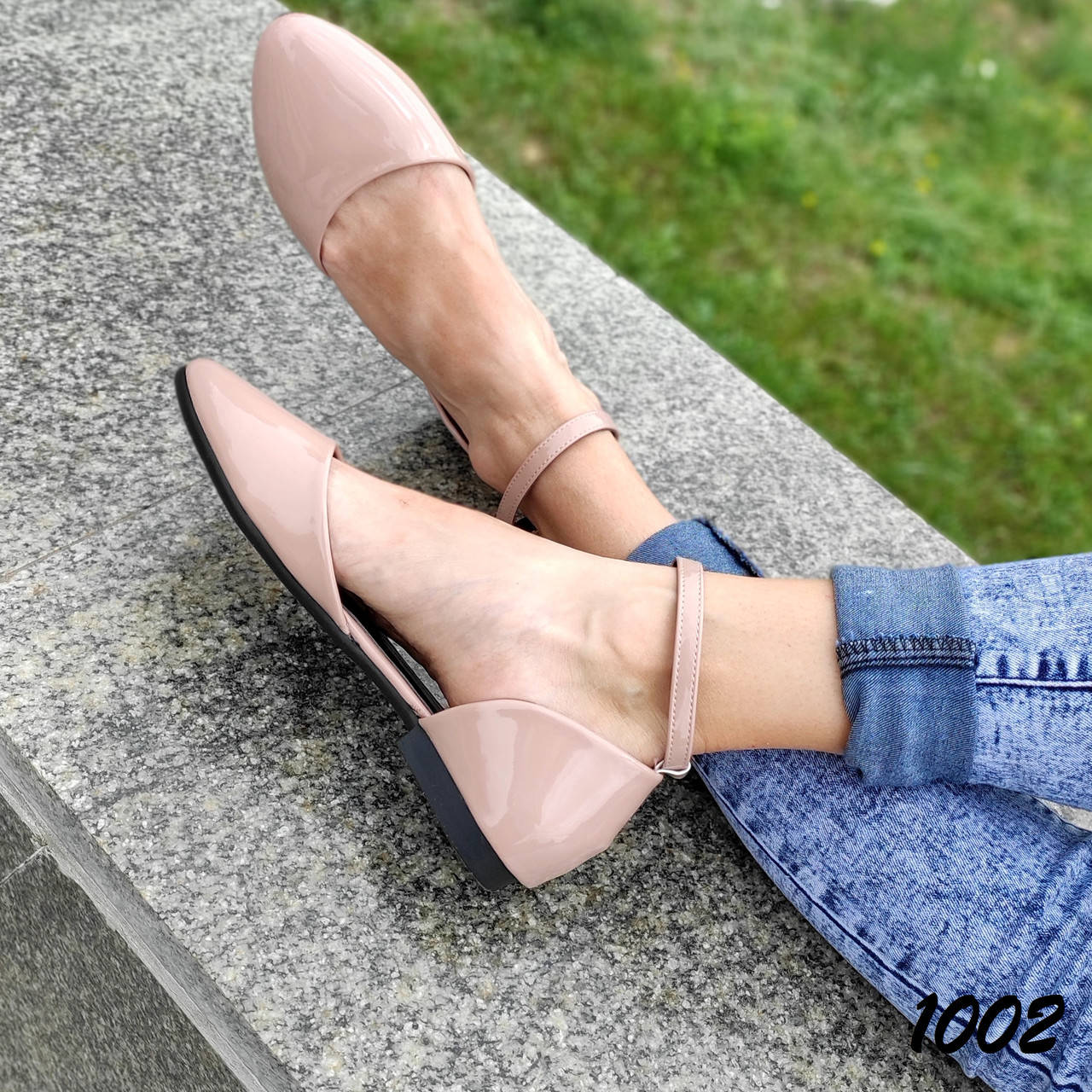 

Балетки женские лаковые