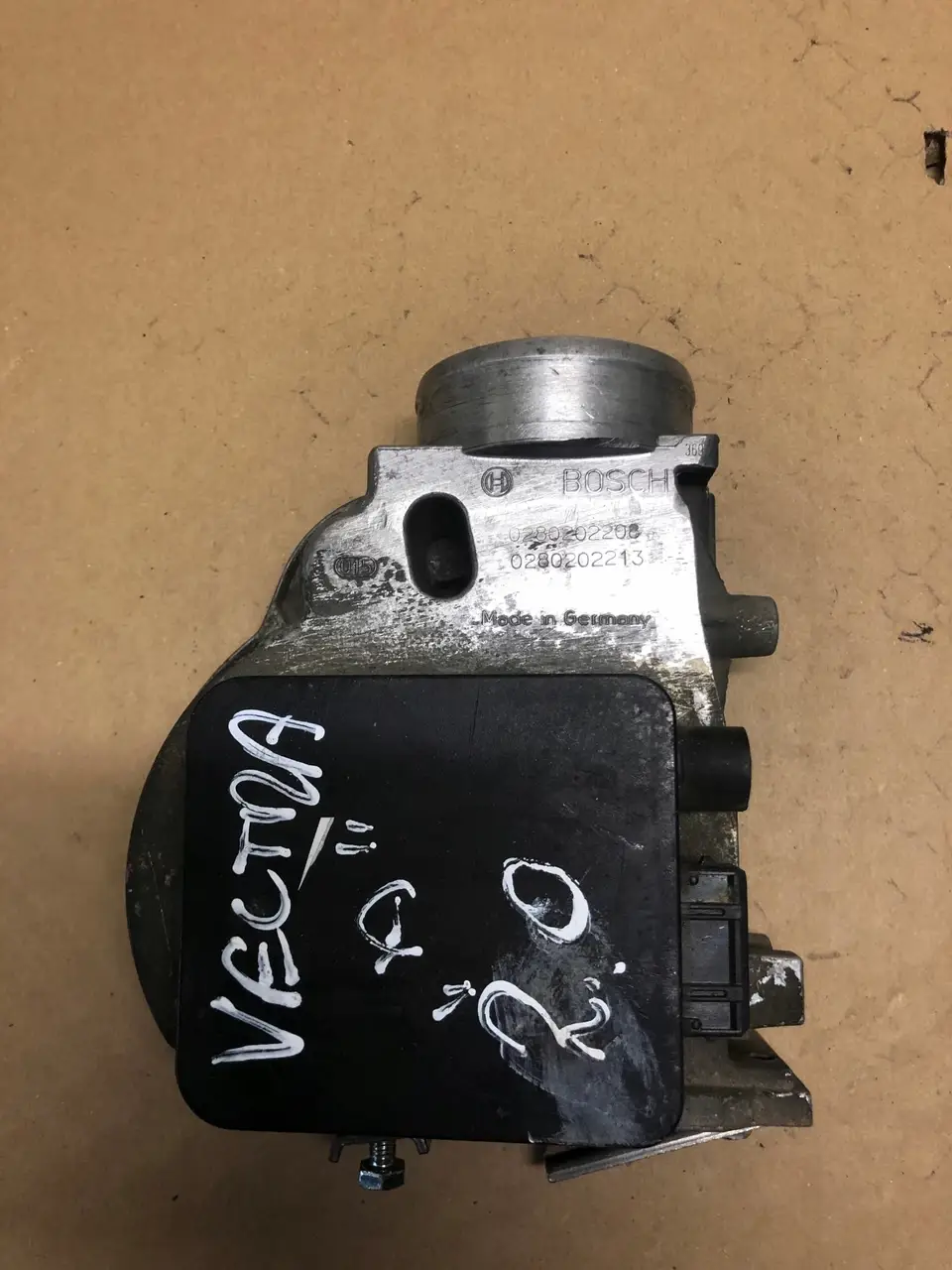 

Расходомер воздуха OPEL VECTRA - 0280202208 под заказ 2-4 дн