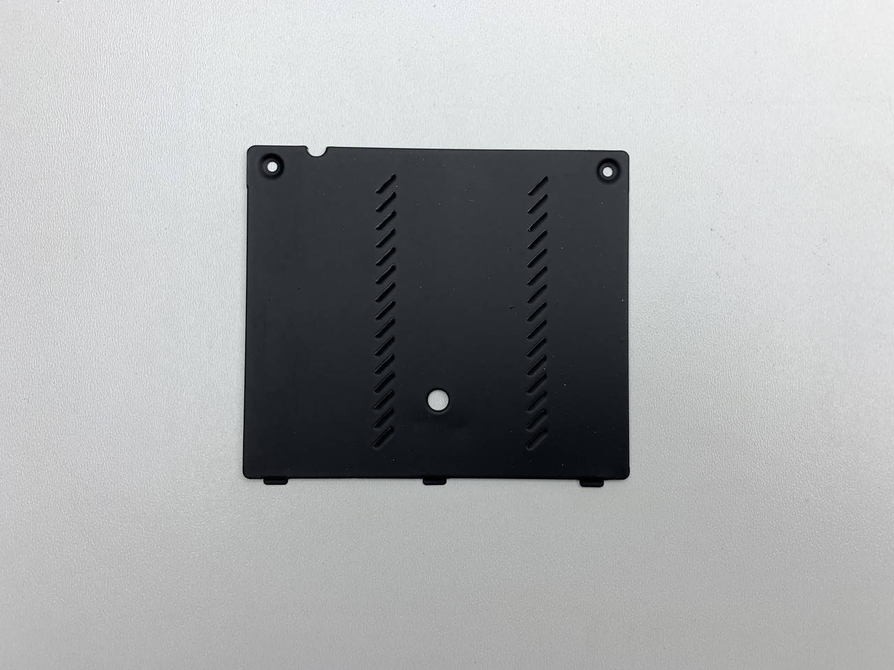 

Lenovo ThinkPad X220 X230 Tablet X220 X230 Корпус E (Сервисный люк к RAM) нов