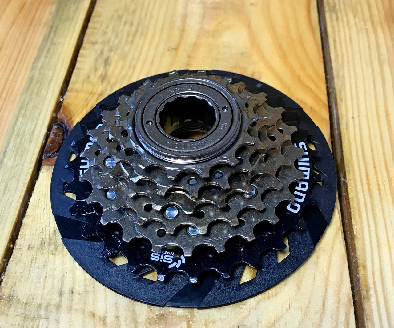 

Трещотка Shimano MF-TZ500 6 звезд