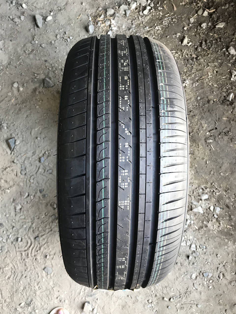 

ШИНИ НОВІ 185/55R14 Minerva Emi Zero HP
