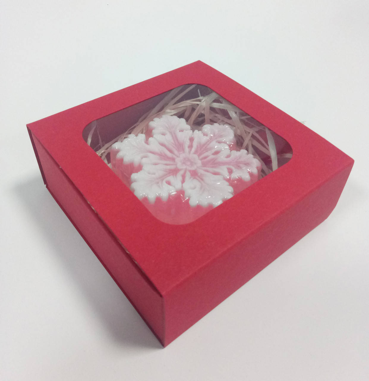 

Коробка для сувениров, подарков, украшений красная 90х90х35 мм., Красный