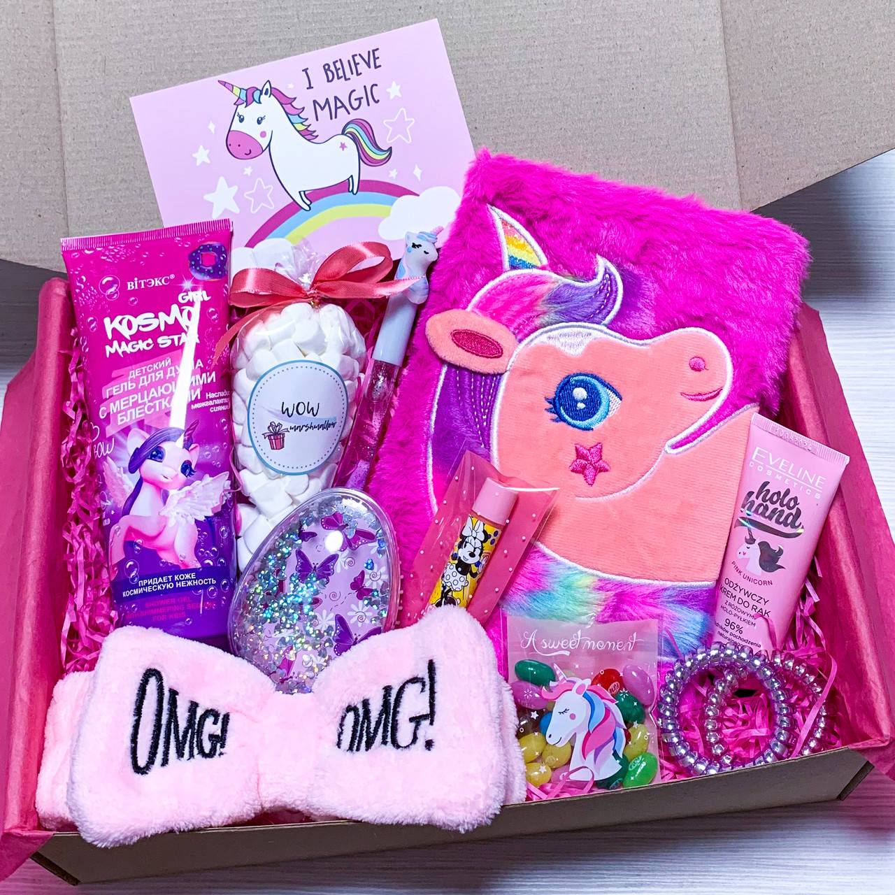 

Подарочный бокс для девочки девушки Wow Boxes "Unicorn Box №6"