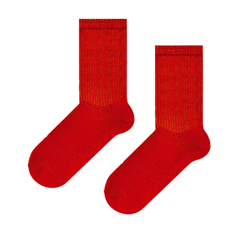 

Носки SOX однотонные красного цвета с высокой резинкой