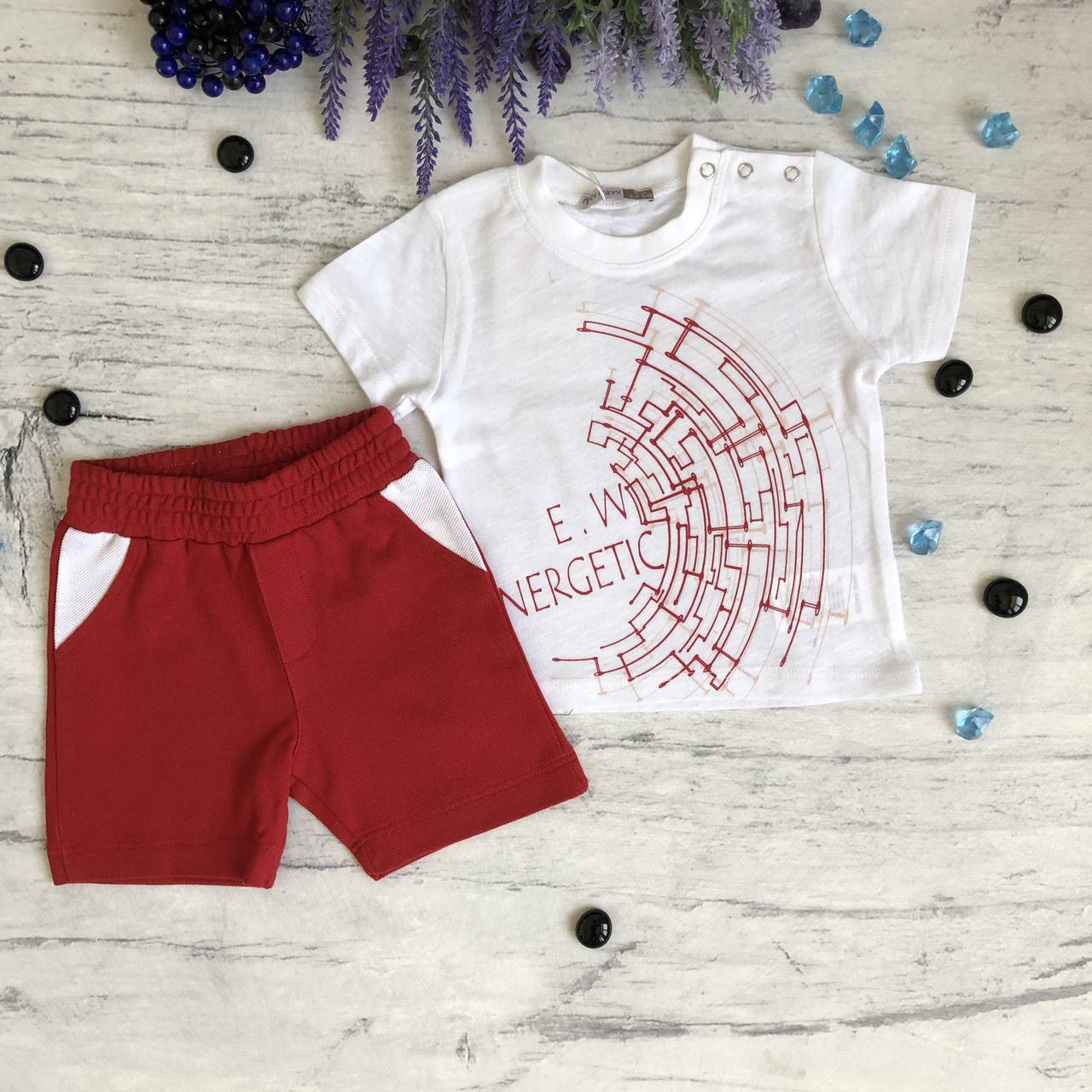 

Летний костюм на мальчика. Размер 68 см , 74 см , 110 см.