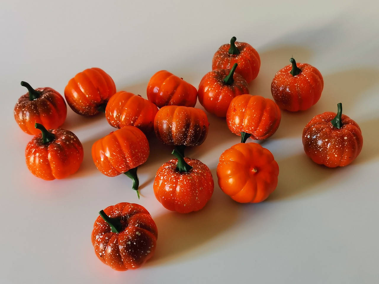 

Муляжи продуктов. Набор искусственных тыкв для декора, 15 шт. Осенний декор.