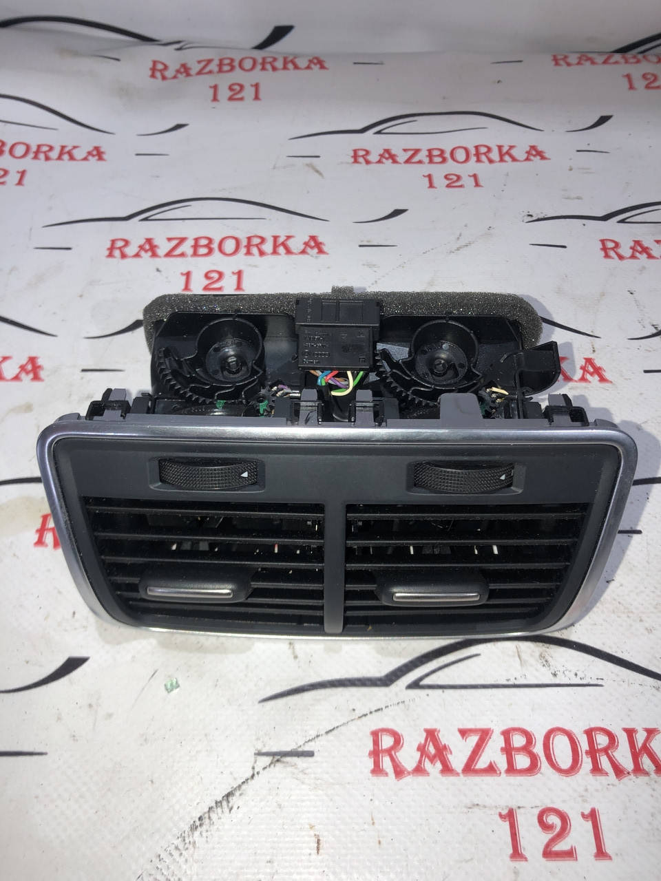 

VAG 4G0819203 Задний дефлектор обдува салона audi a6 c7 4g a7 sportback