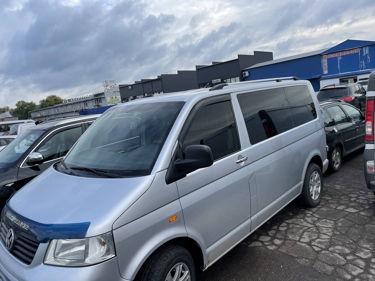

Дефлекторы окон (ветровики) клеющие / накладные VW T5 2D 2шт (ANV-AIR)