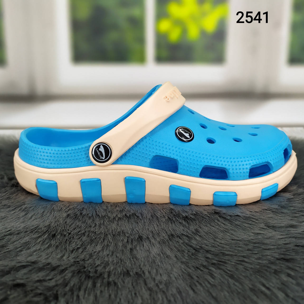 

Сабо кроксы женские голубые с бежевыми вставками