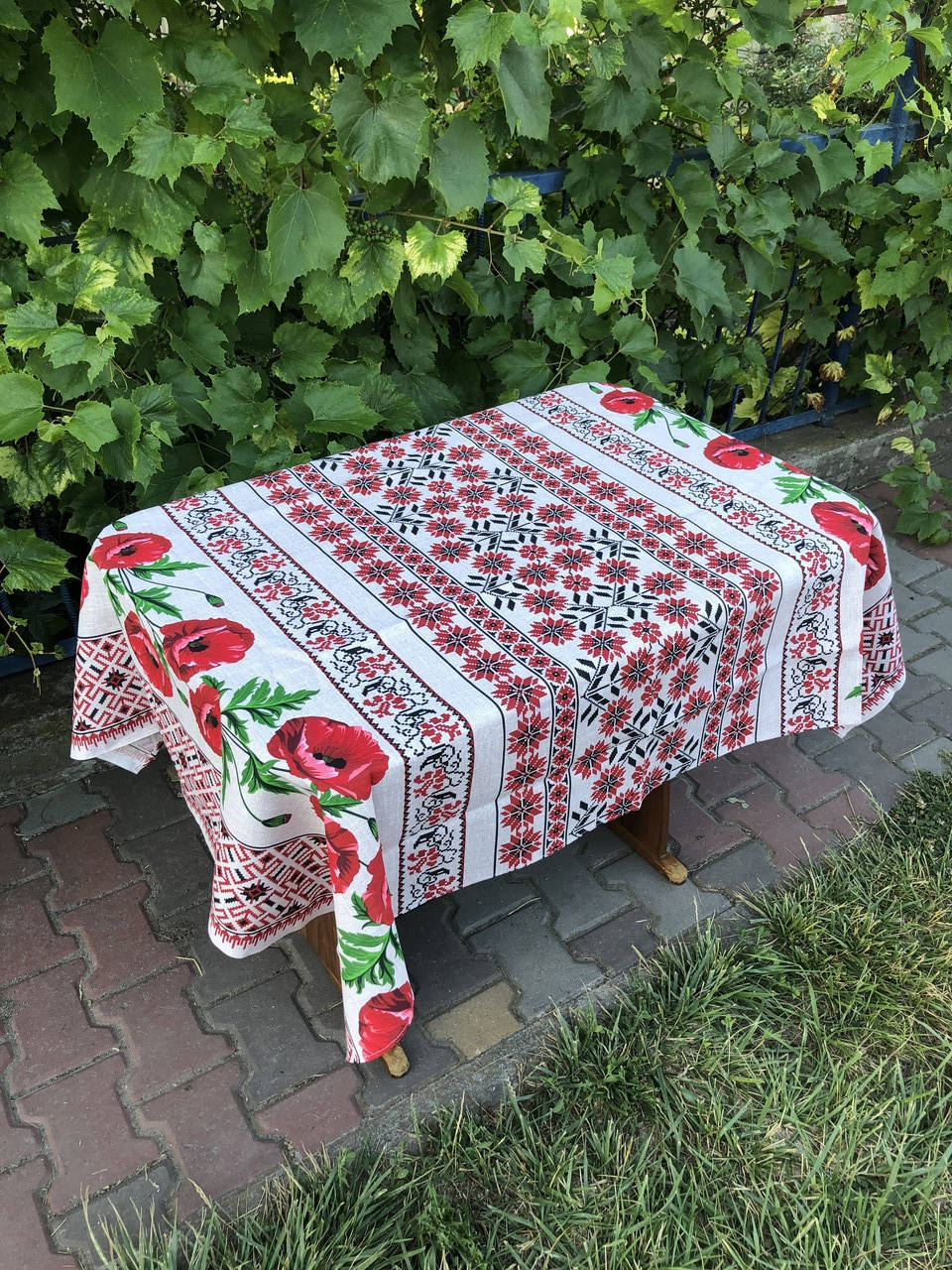 

Скатертина столова розмір 110*150см