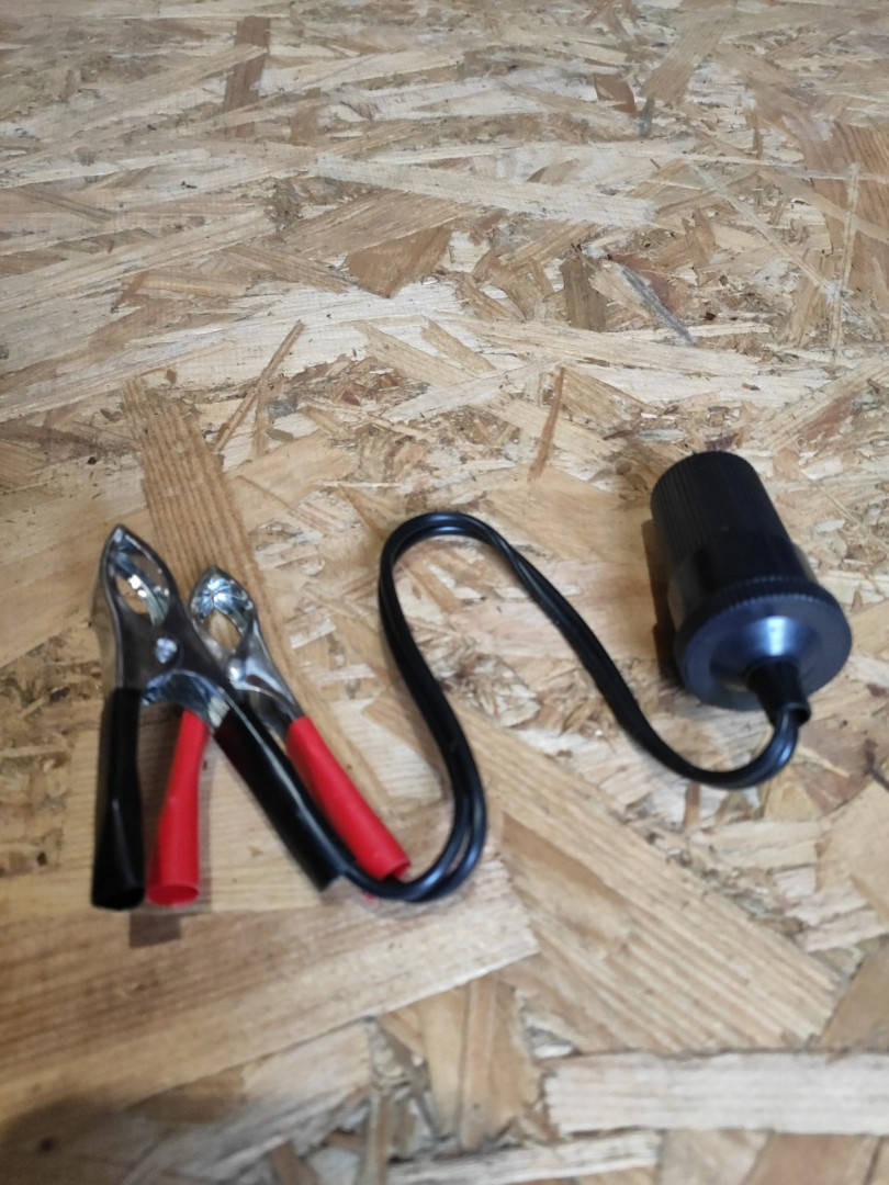 

Выносной прикуриватель, резетка 12V