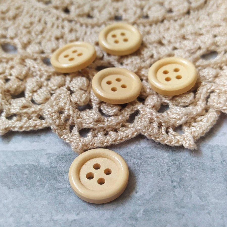 

Пуговичка еко кругла 18 мм(натуральна)