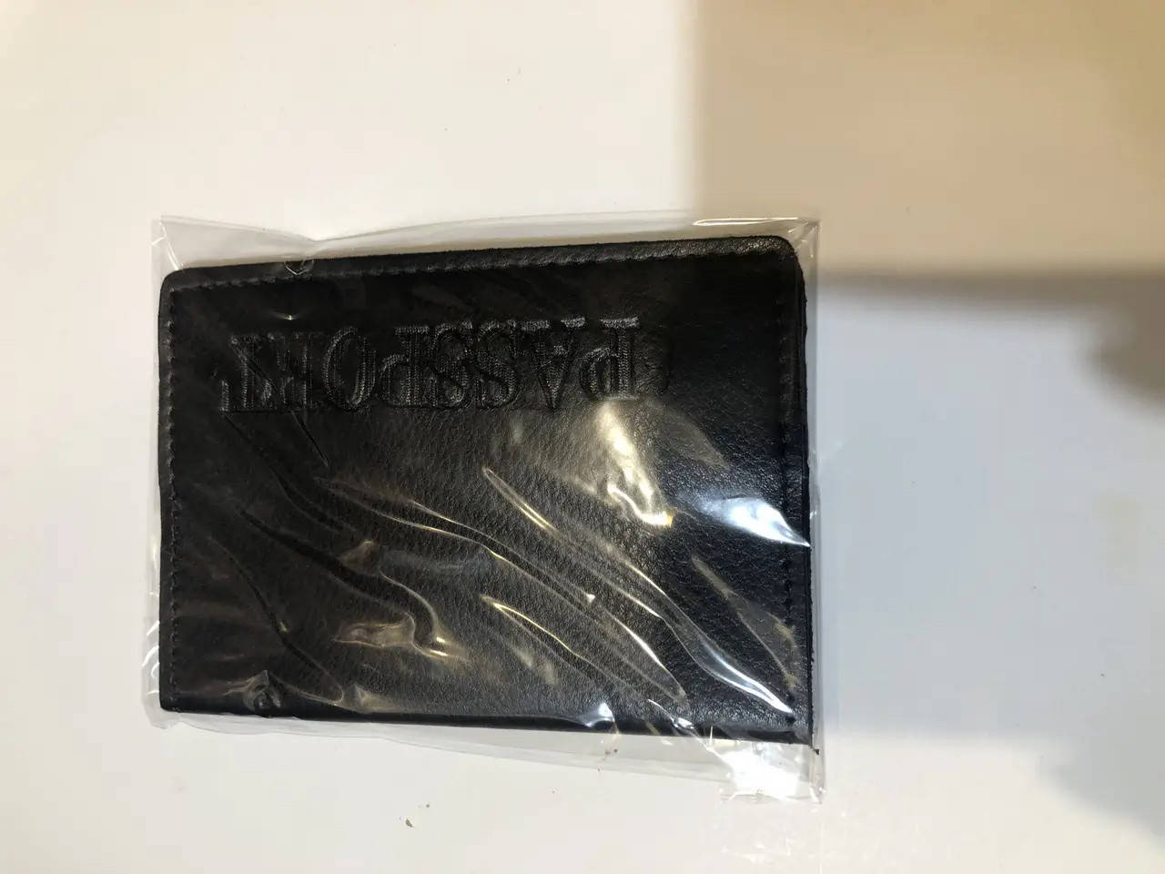 

Обложка для заграничного паспорта из эко-кожи, Черный