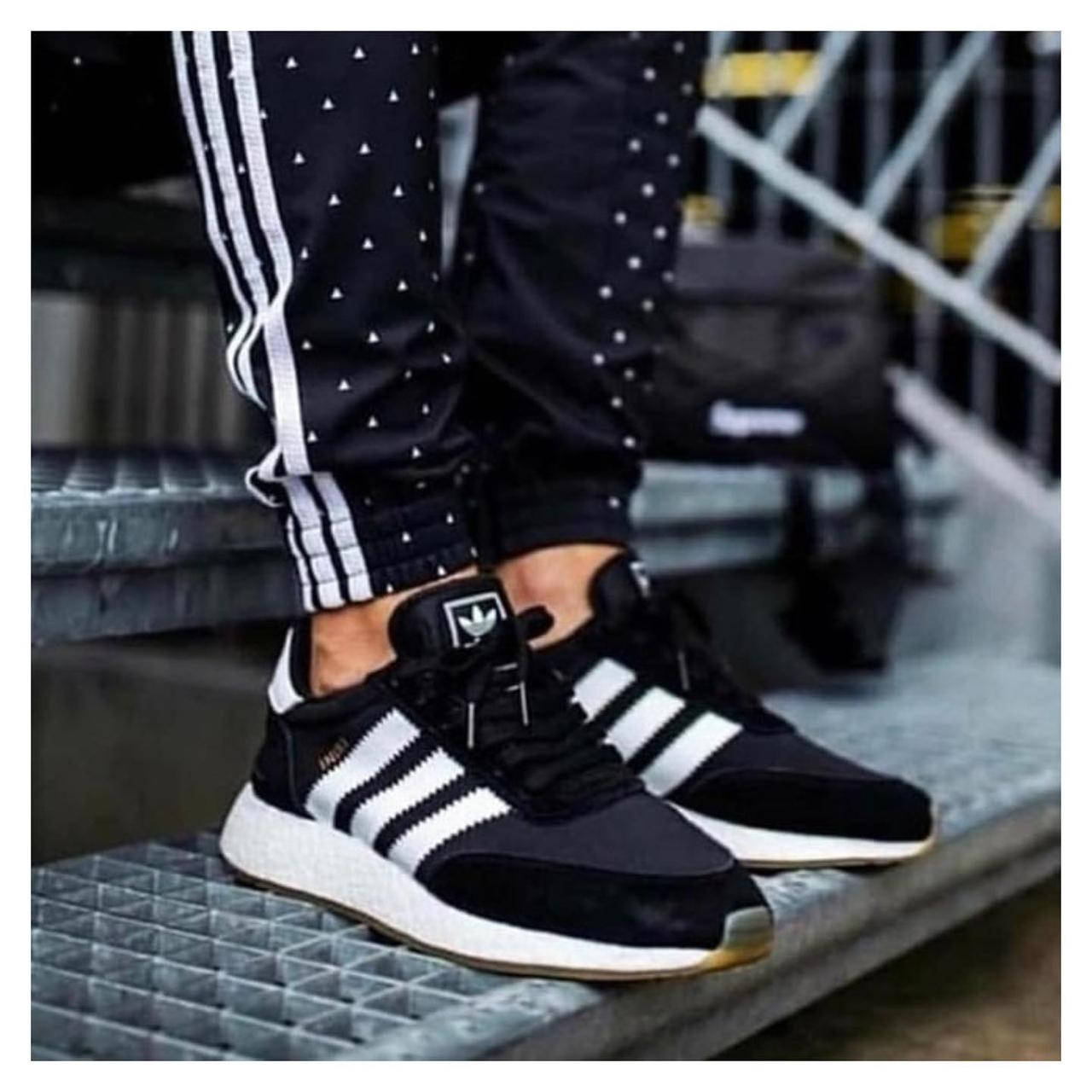 

Кроссовки мужские ADIDAS INIKI оплата при отриманні, Черный