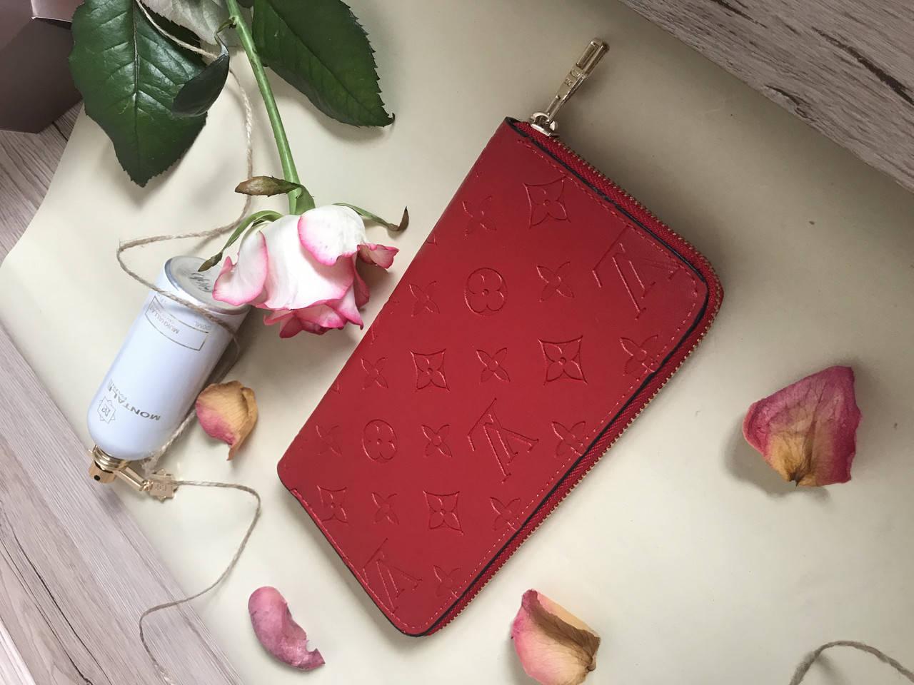 

Кошелек Louis Vuitton red, Красный