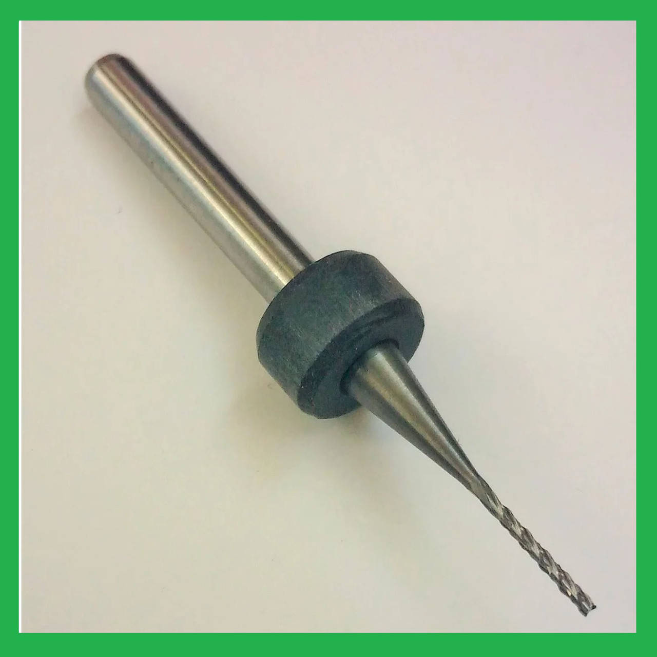 

Твердосплавная фреза 0,8 мм для стандартного раскроя (кукуруза), хвостовик: 3.175 мм