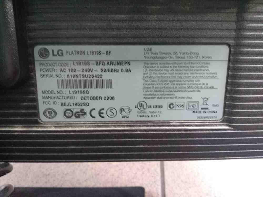 

Монитор Б/У LG Flatron L1919S