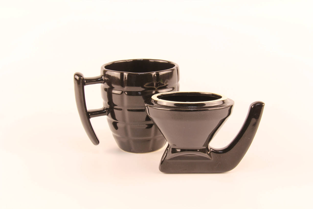 

Чашка Граната с крышкой 250 мл, Черный