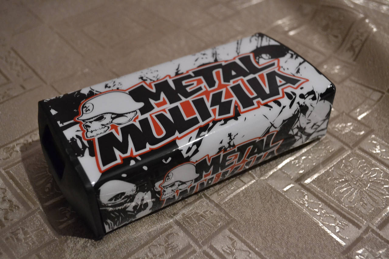 

Подушка на руль кроссового мотоцикла d=22-28мм Metal mulisha