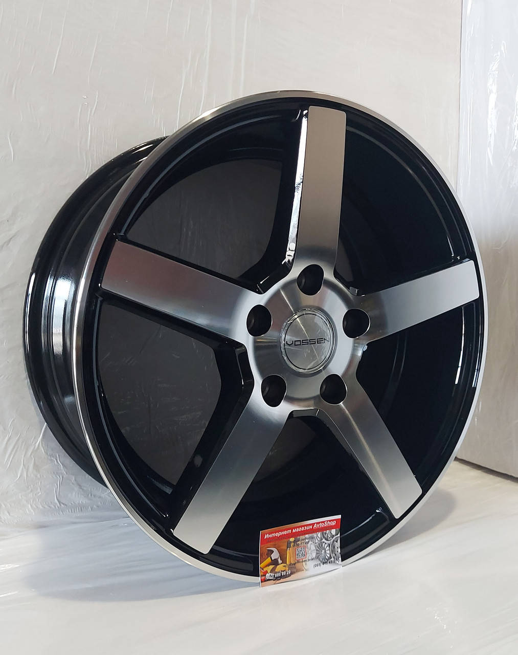 

Литой диск Vossen CV3 (L 1820) R16 J7,0 PCD5x114,3 ET40 dia67,1 (ВM)